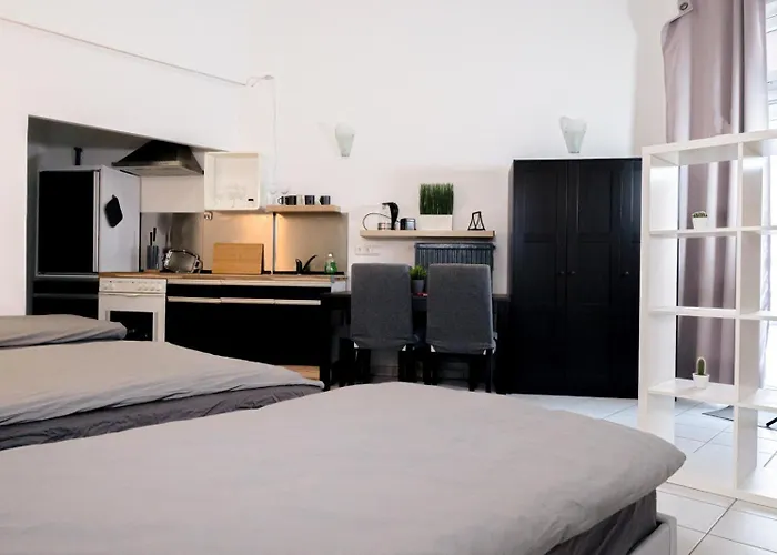 Boarding Mit Wifi & Parken